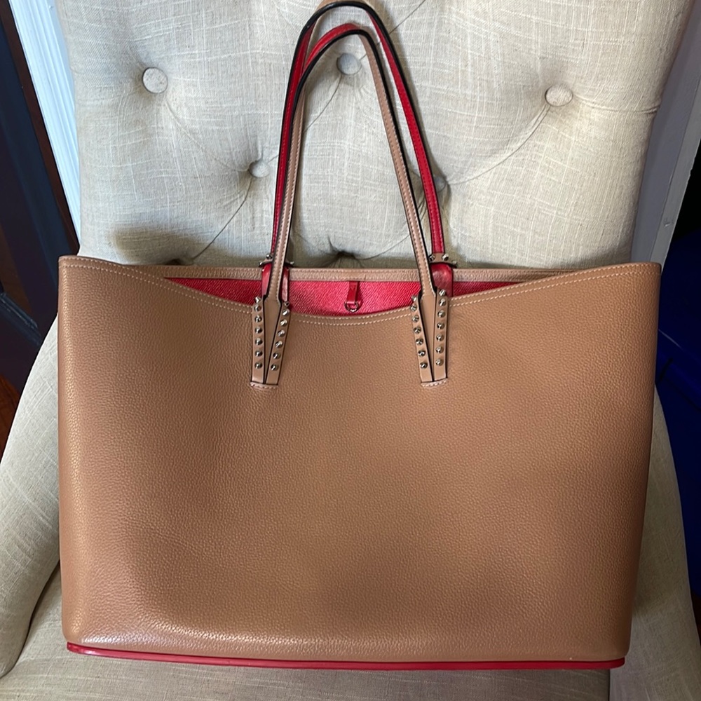 Beautiful pre owned and loved 
Christian Louboutin large tote
